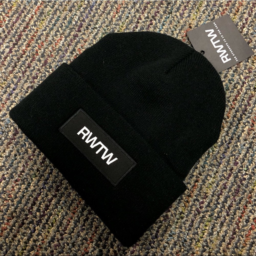 Black Beanie Never worn
